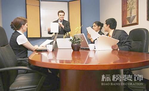 1000平米的辦公室如何設(shè)計(jì)裝修？